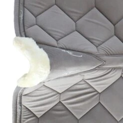 Dyon Schabracke Curduroy Dressur Schwarz Warmblut -Waldhausen Verkaufe agradi 45091583 6.a5e90b