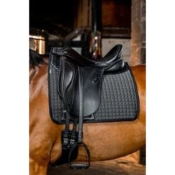 Horseware Schabracke Comfort Tech Dressur Weiß Vollblut/Warmblut -Waldhausen Verkaufe hw dahtld k000 horseware tech comfort dressage pad 8.45fc11