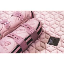 Kentucky Horsewear Kentucky Sehnenschutz Bamboo Elastic Velvet Rot -Waldhausen Verkaufe kentucky 179a4769.646b20