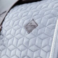 Kentucky Horsewear Kentucky Schabracke Basic Fluwelen Dressur Schwarz Warmblut -Waldhausen Verkaufe kentucky 42589 08 dr 4.249d61 1