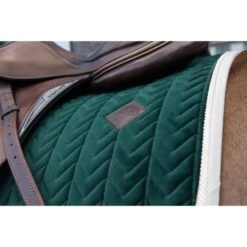 Kentucky Horsewear Kentucky Spring Satteldecke Classic Konstrast Pine Green Warmblut -Waldhausen Verkaufe kentucky 485a7438.09e097
