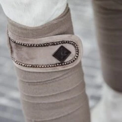 Kentucky Horsewear Kentucky Bandagen Polar Fleece Velvet Pearls Pine Green Warmblut -Waldhausen Verkaufe kentucky bandages polar fleece velvet pearls beige 2.c73dcd 1