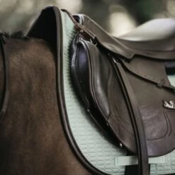 Kentucky Horsewear Kentucky Springsatteldecke Color Edition Leder Corale Warmblut -Waldhausen Verkaufe kentucky spring zadeldekje color ed leather mint 2.4337e6 1