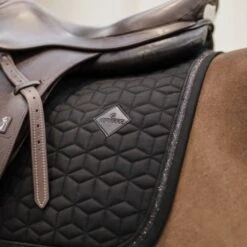 Kentucky Horsewear Schabracke Glitter Rope Springen Navy 27 Kentucky Horsewear Schabracke Glitter Rope Springen Navy -Waldhausen Verkaufe kentucky zadeldekje glitter rope sj zwart 1.5e3e05 1