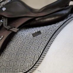 Kentucky Horsewear Kentucky Schabracke Pied-de-Poule Springen Beige Warmblut -Waldhausen Verkaufe kentucky zadeldekje pied de poule springen black 1.001bca 2