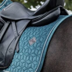 Kentucky Horsewear Kentucky Dressur Satteldecke Velvet Old Rose Warmblut -Waldhausen Verkaufe kentucky zadeldekje velvet dressuur emerald 1.259a74
