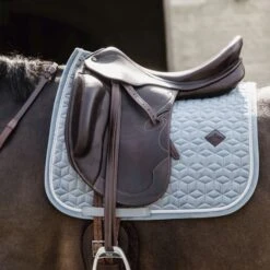 Kentucky Horsewear Kentucky Dressur Satteldecke Velvet Old Rose Warmblut -Waldhausen Verkaufe kentucky zadeldekje velvet dressuur light blue.aa230c