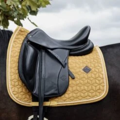Kentucky Horsewear Kentucky Dressur Satteldecke Velvet Old Rose Warmblut -Waldhausen Verkaufe kentucky zadeldekje velvet dressuur mustard.14eedc