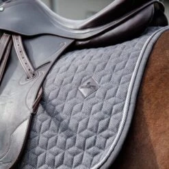 Kentucky Horsewear Kentucky Schabracke Wolle Dressur Hellblau -Waldhausen Verkaufe kentucky zadeldekje wol dressuur grijs 1.1ab4ea 3