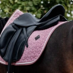 Kentucky Horsewear Kentucky Schabracke Wolle DR Grau -Waldhausen Verkaufe kentucky zadeldekje wol dressuur roze 1.11a163 2