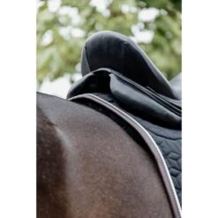 Kentucky Horsewear Kentucky Schabracke Skin Friendly Dressur Weiß -Waldhausen Verkaufe kentuckyhorsewear 42468 01 dr 7.644454