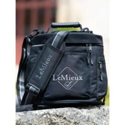LeMieux Grooming Bag Elite Schwarz One Size -Waldhausen Verkaufe lemieux photo 05 06 2023 11 13 51 copy.e66d50