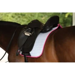 Weatherbeeta Schabracke Reflective Prime Dressur Silber/Rosa Warmblut